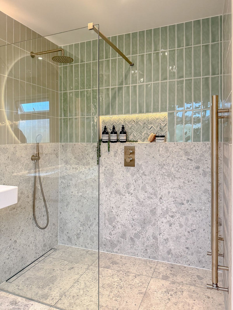 Shower Buying Guide: How to Choose the Right Shower for Your Bathroom