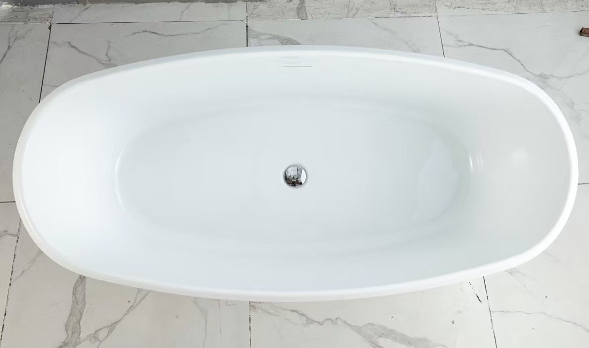 Clara Oval Freestanding Bath with Overflow 1500mm - Gloss White