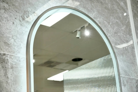 Pill Shape LED Mirror Touchless switch with Demister 450x900mm - Frameless / with Frame