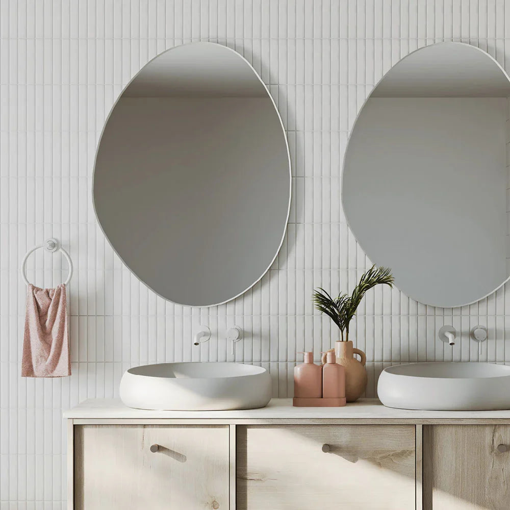 Pebble Mirror – 700x920mm – Various Colours (Frame)