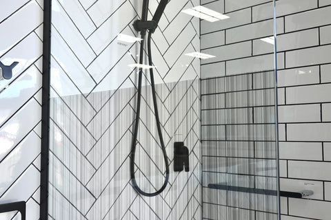 SS26 - Black Walk In Shower Screen - 850mm - stock clearnce