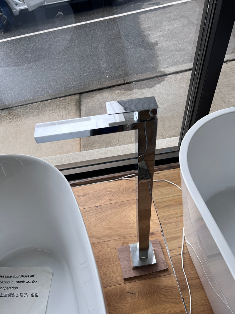 Freestanding Chrome Square Bath Filler - Floor Display Clearance