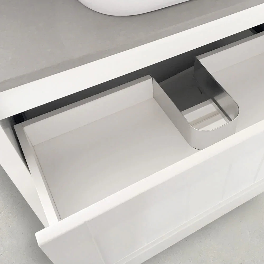 BV23 Hampton Matte White Fingerpull Freestanding Vanity - Cabinet only