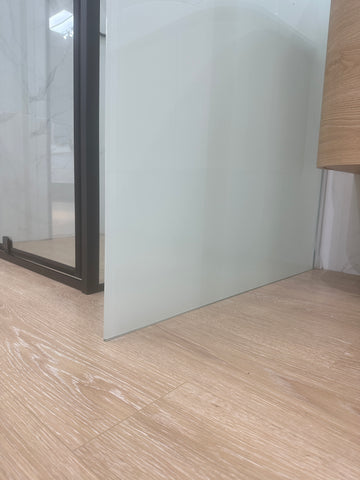 SS51 - Fade Frosted Glass Walk In Shower Screen - 1000x2000x8mm - Floor Display Clearnce