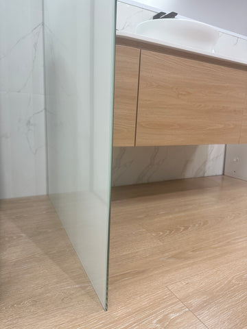 SS51 - Fade Frosted Glass Walk In Shower Screen - 1000x2000x8mm - Floor Display Clearnce