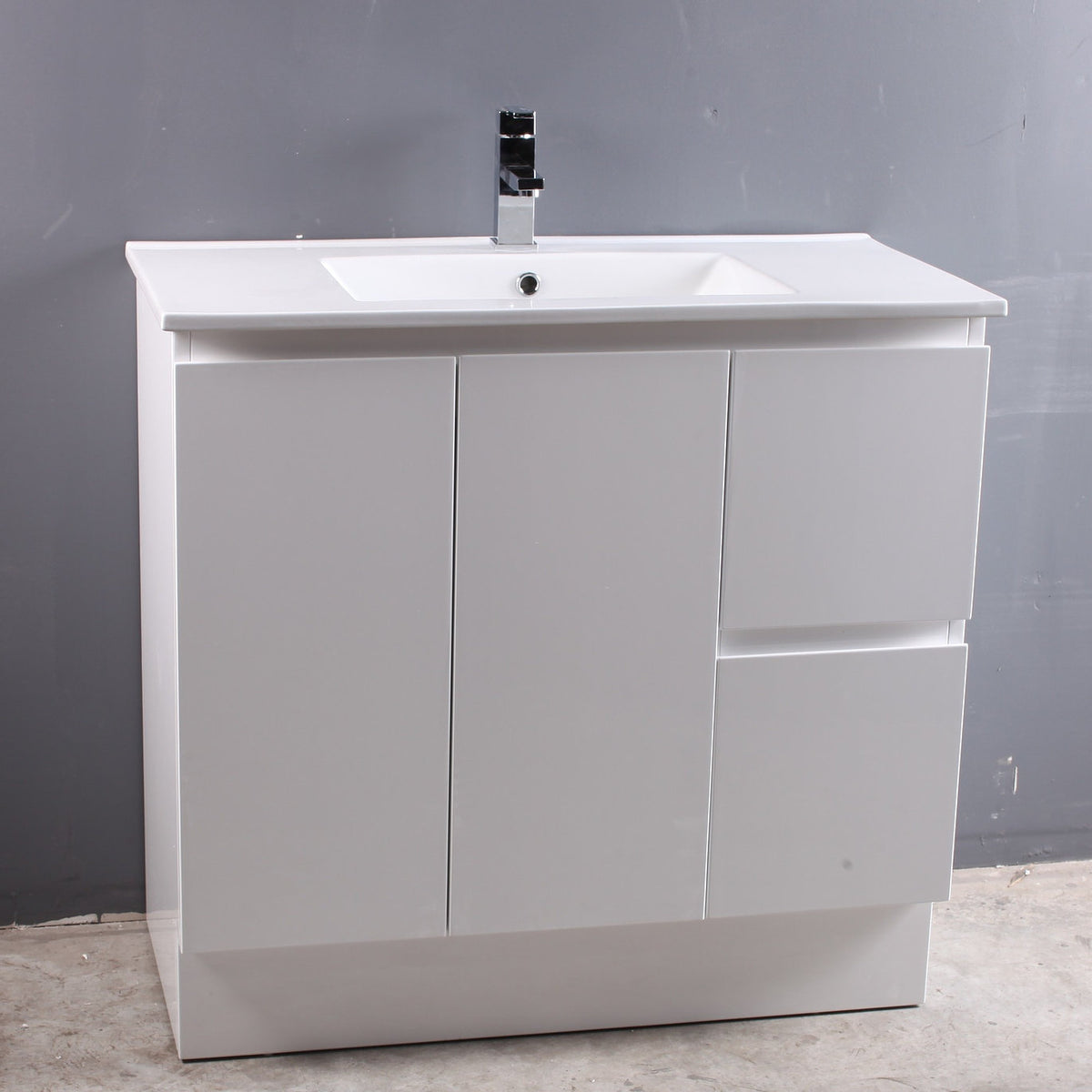 BV03 Gloss White Fingerpull Freestanding Vanity - 600 / 750 / 800 / 900 / 1000 / 1200 / 1500 / 1800mm