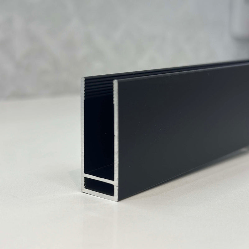 10mm Wall Channel SS08/17 - Black (2000mm)